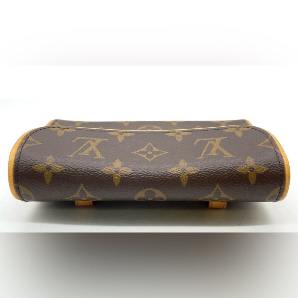 🔥Louis Vuitton Monogram Pochette Florentine date code FL0083 full inclusion🔥 - Picture 12 of 17